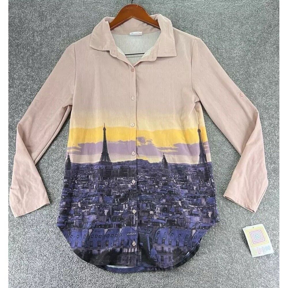 New! LuLaRoe Top Valentina Paris‎ Eiffel Tower Collar Button Roll Tab Small 145